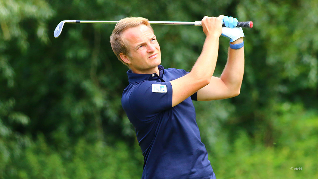 Platz neun für Ulrich Holschbach vom GC Hösel (Foto: DGV/stebl)