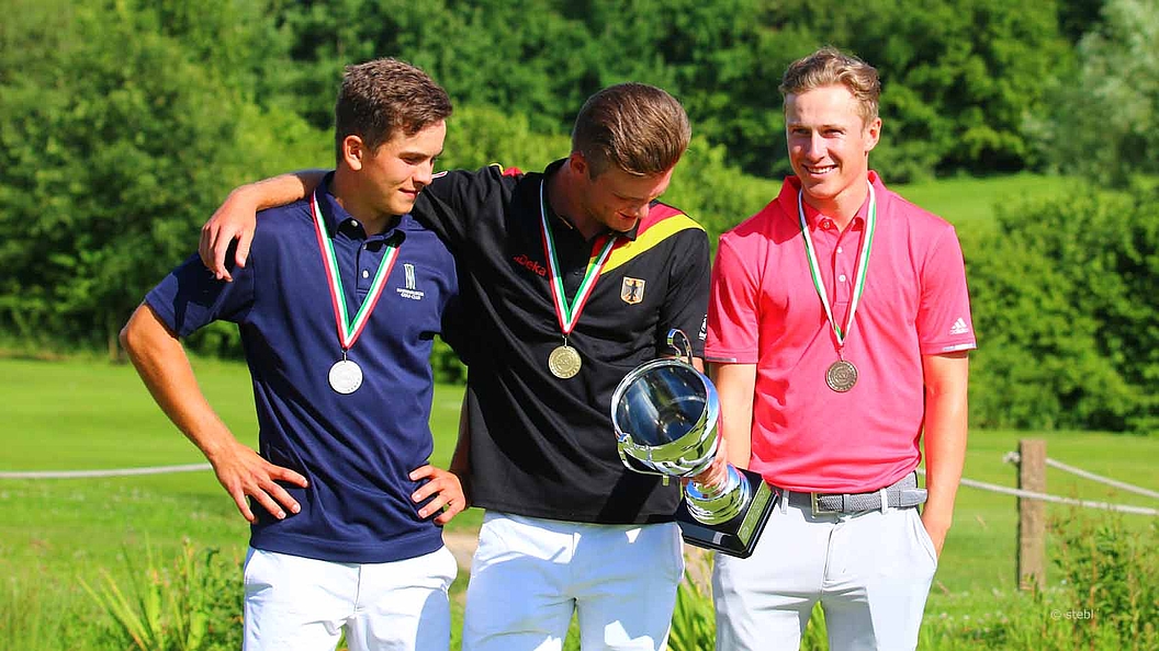 Die Medaillengewinner der Jungen (Foto: stebl´)