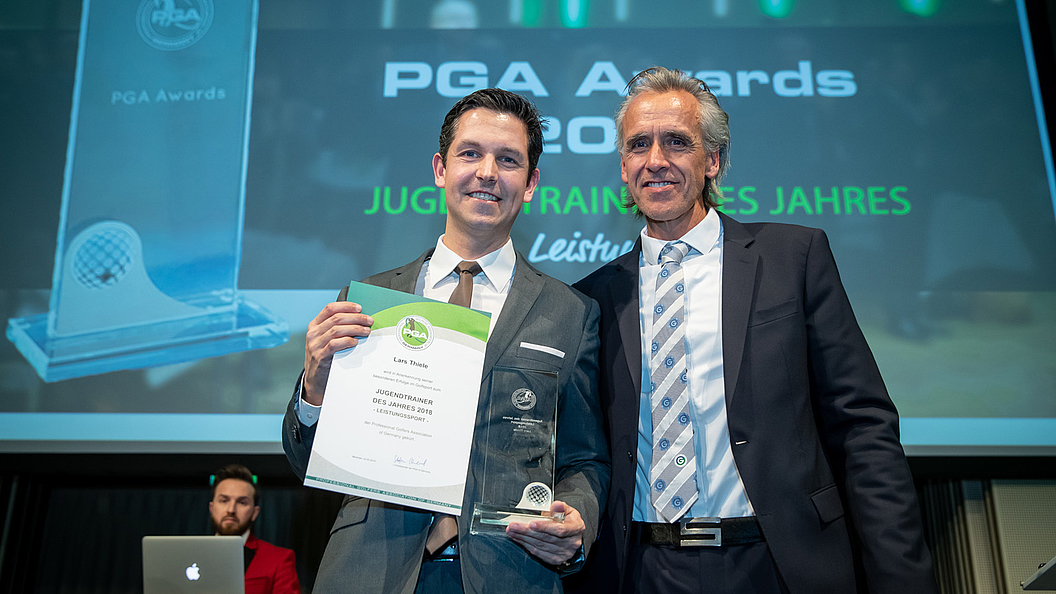 Lars Thiele mit Laudator Christoph Herrmann (Foto: Stefan Heigl)