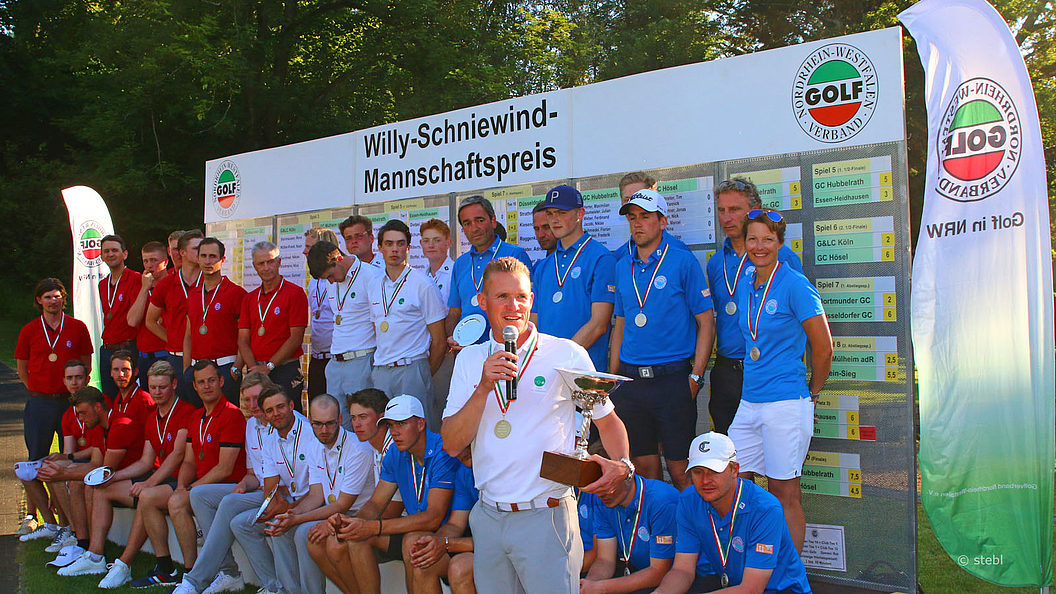 Roland Becker bedankte sich bei Gastgebern, Konkurrenten und der Organisation (Foto: stebl)